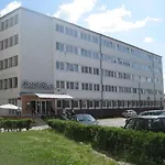 Hotel Plus Hotel 3*
