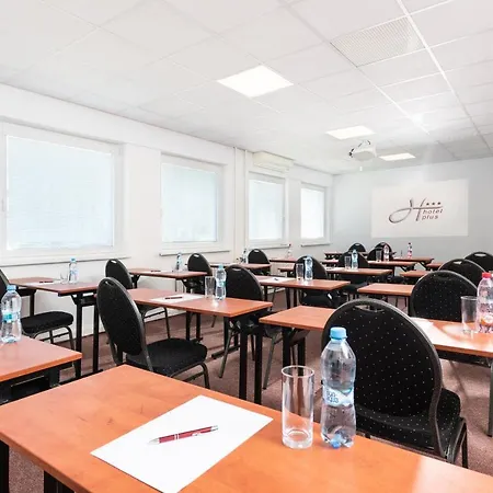 Hotel Plus Hotel Bratislava