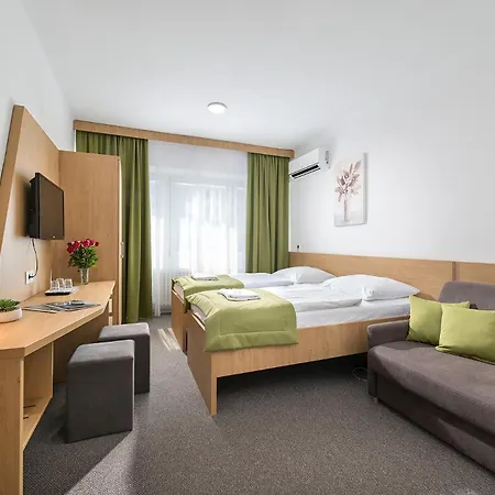 فندق هوتل بلس