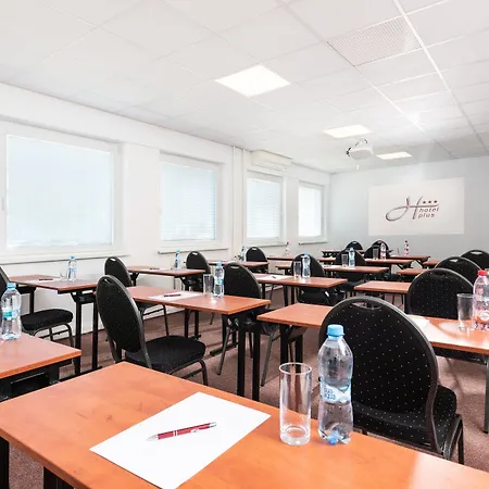 Hotel Plus 3* Pressburg