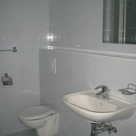 هوتل بلس فندق 3*