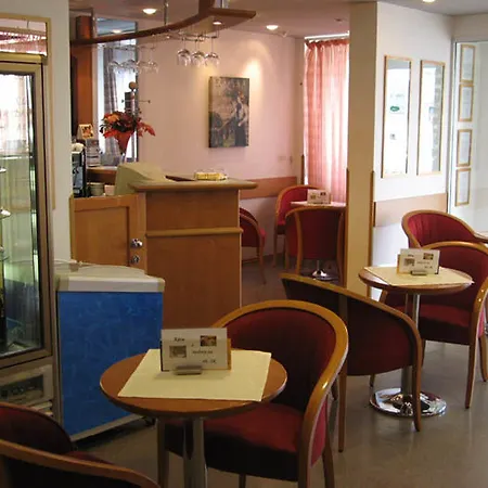 Hotel Hotel Plus Pressburg